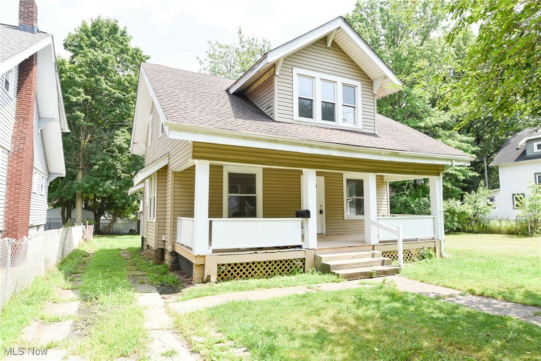 Property Photo:  657 Thayer Street  OH 44310 