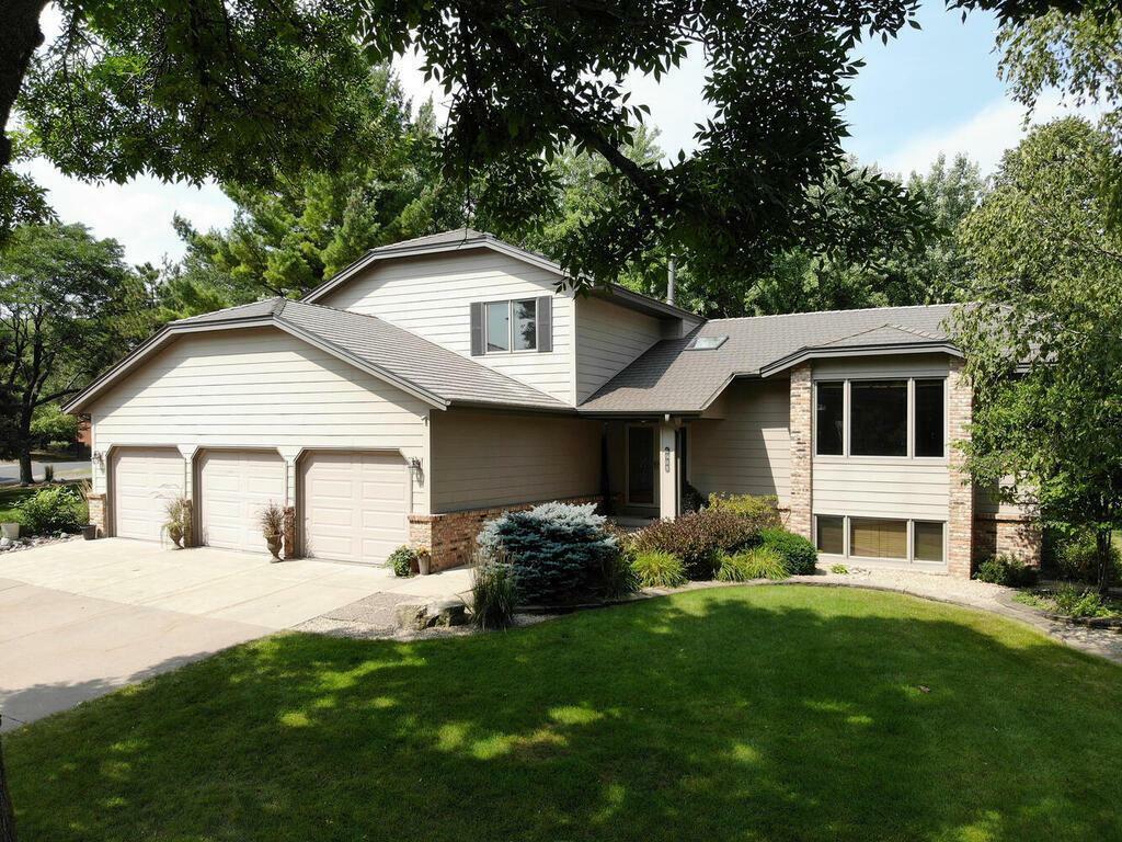 Property Photo:  6908 Sand Ridge Road  MN 55346 