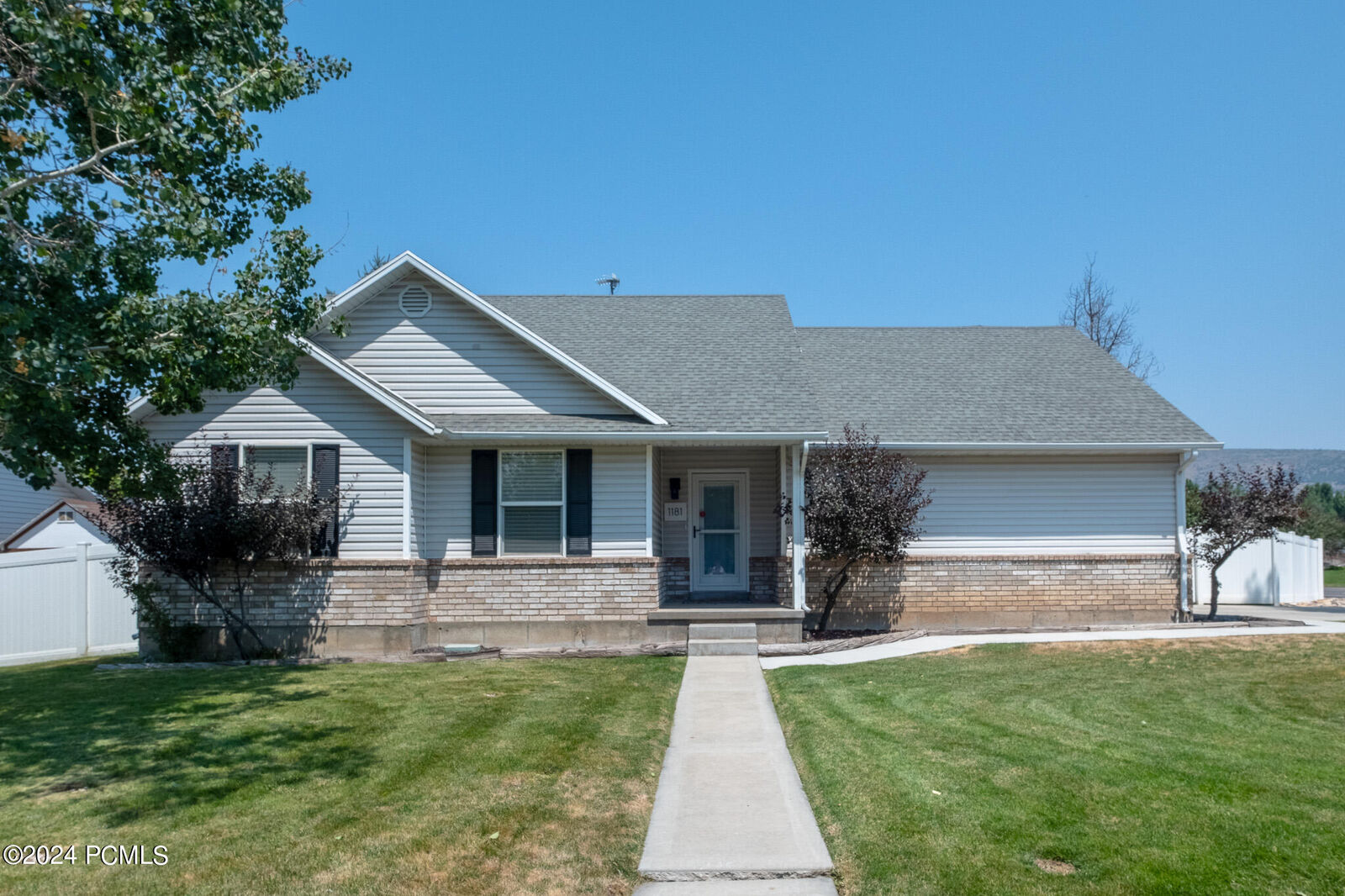 Property Photo: 1181 E Center Street UT 84032