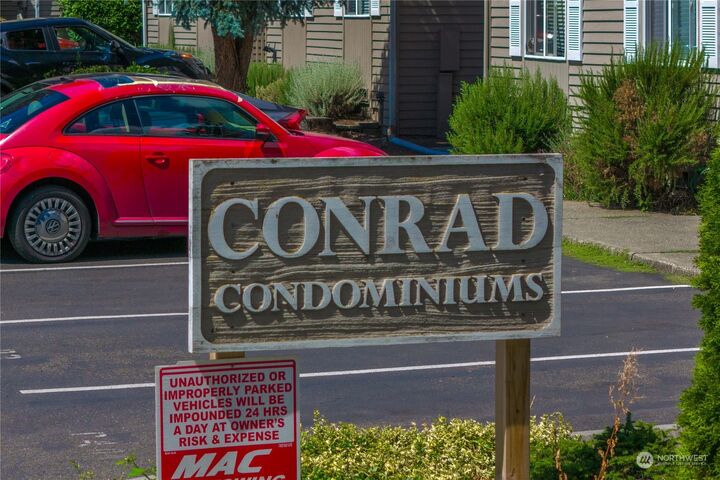 Property Photo:  11727  93rd Avenue NE  WA 98034 