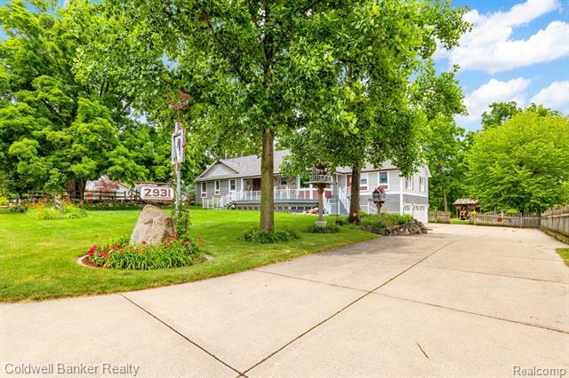 Property Photo:  2931 Churchill Road  MI 48326 