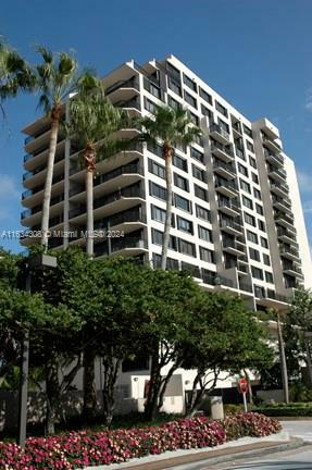 Property Photo:  540 Brickell Key Dr 1420  FL 33131 