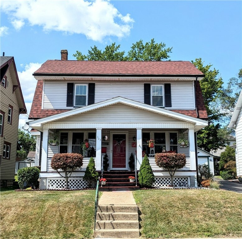 Property Photo:  303 E Hillcrest Ave  PA 16105 