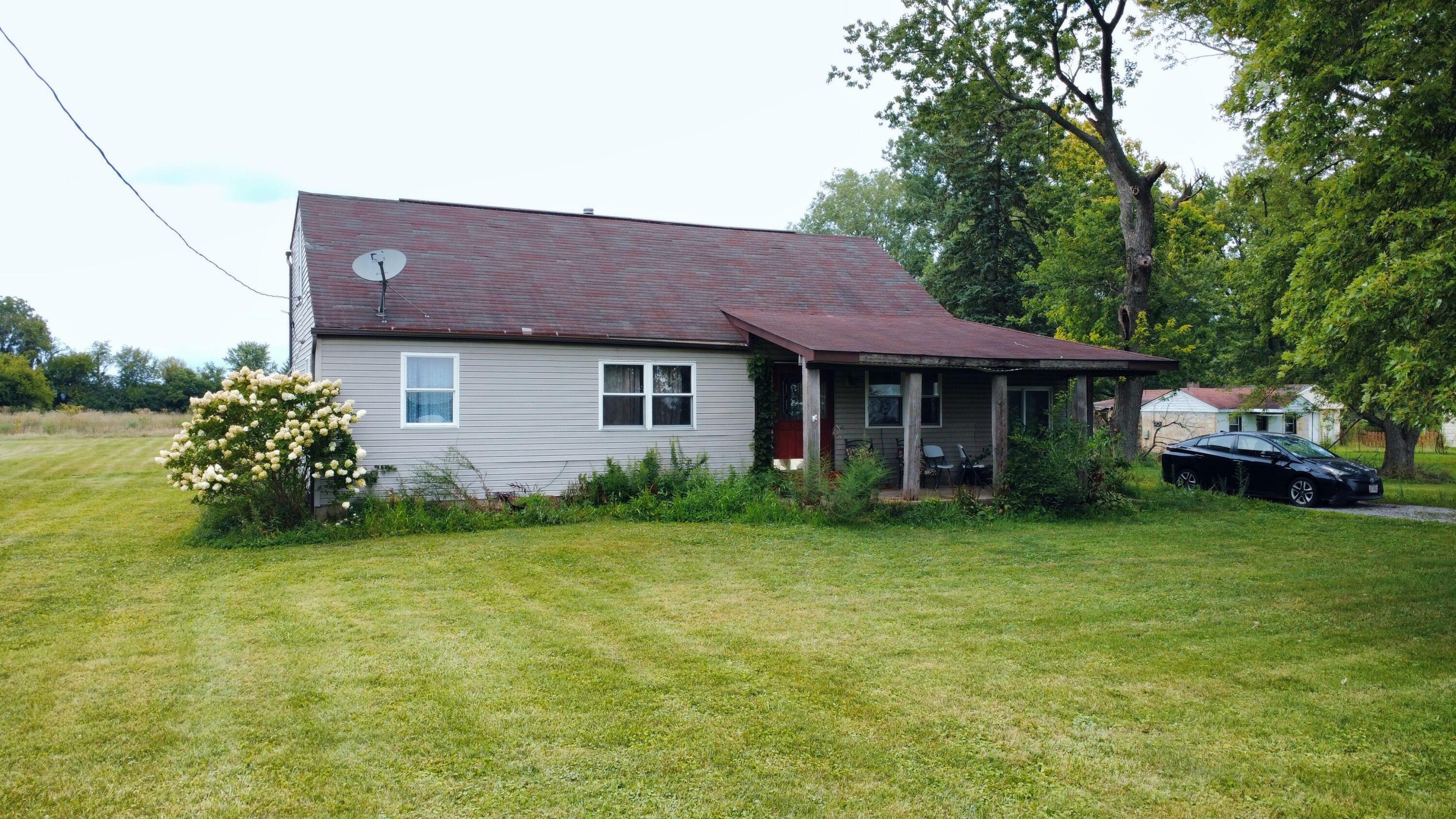 Property Photo:  1292 E Jackson Road  OH 45502 