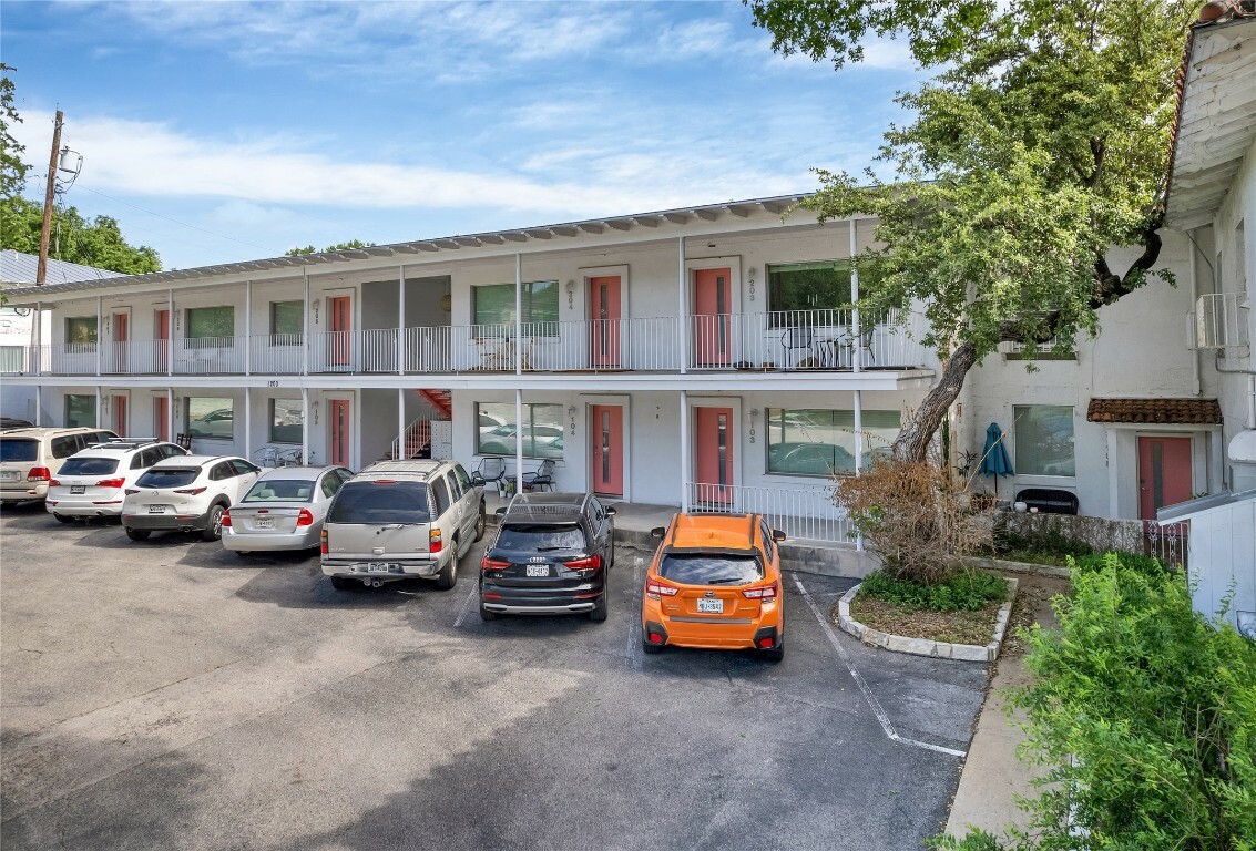 Property Photo:  1200 Enfield Road 105  TX 78703 