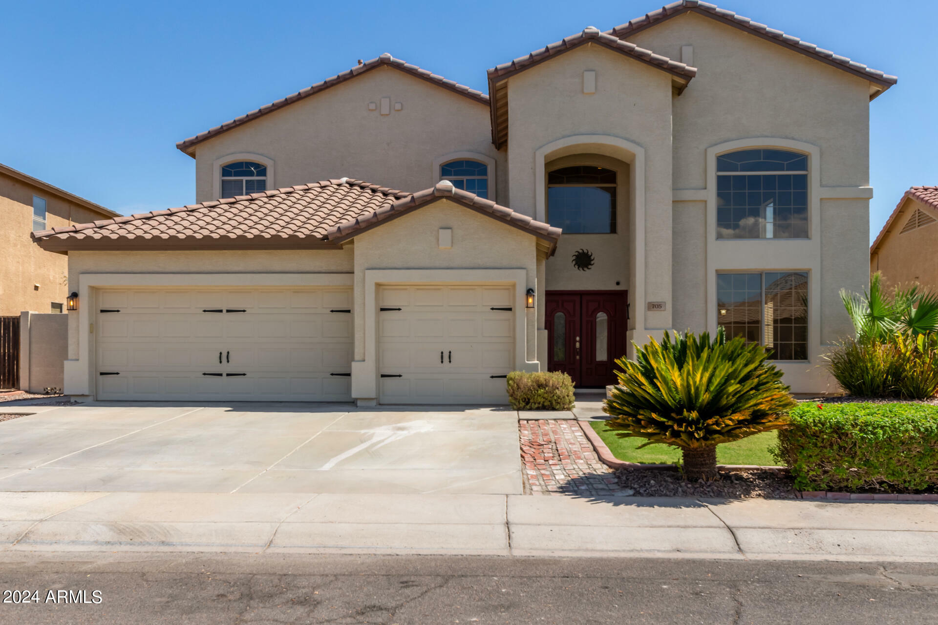 705 W Carob Place  Chandler AZ 85248 photo