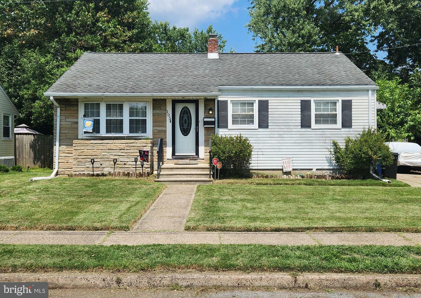 Property Photo:  105 Shelmore Road  NJ 08060 