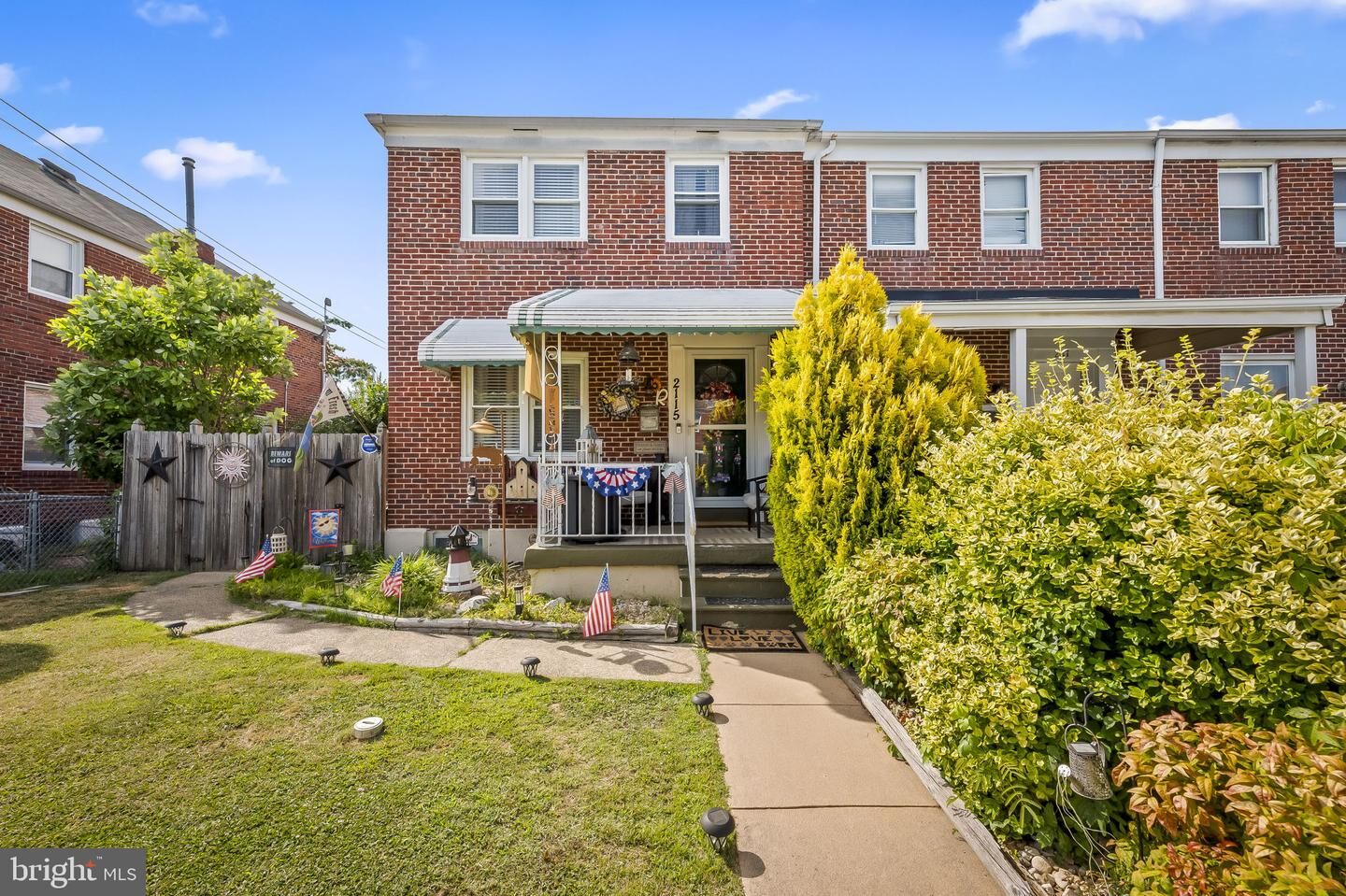 Property Photo:  2115 Redthorn  MD 21220 