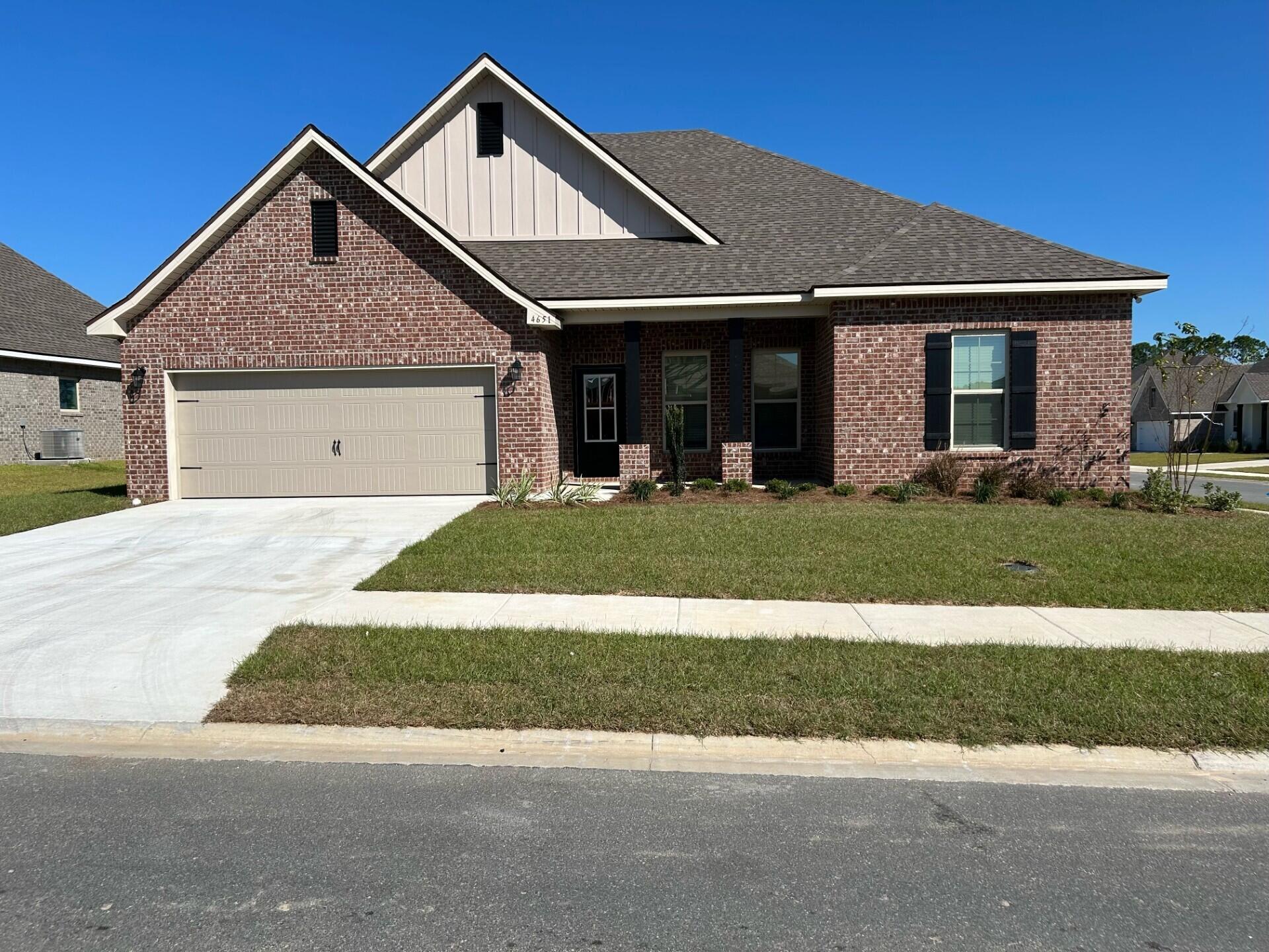 Property Photo:  4651 Jayhawk Drive  FL 32539 
