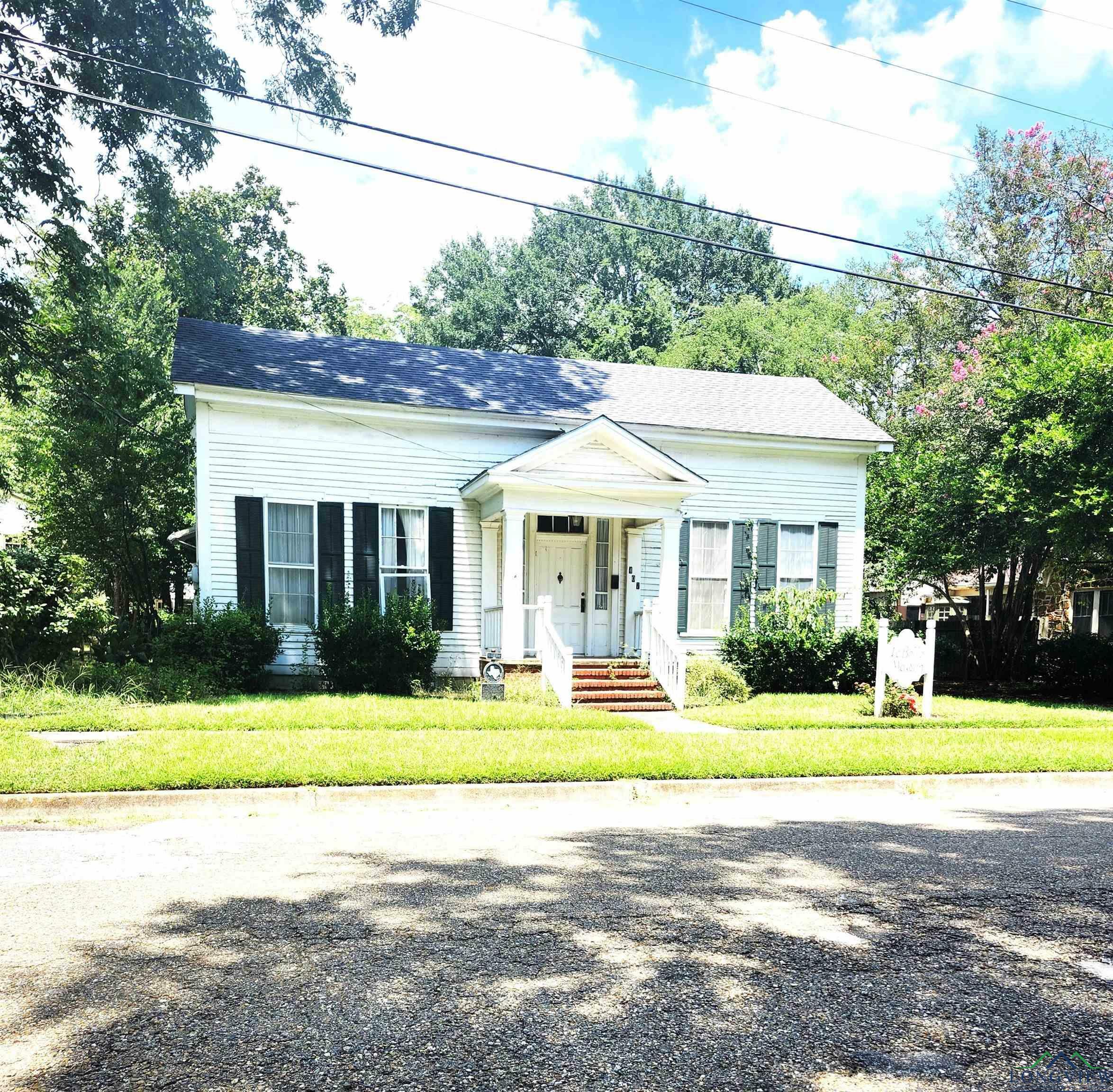 Property Photo:  407 E Jefferson  TX 75657 