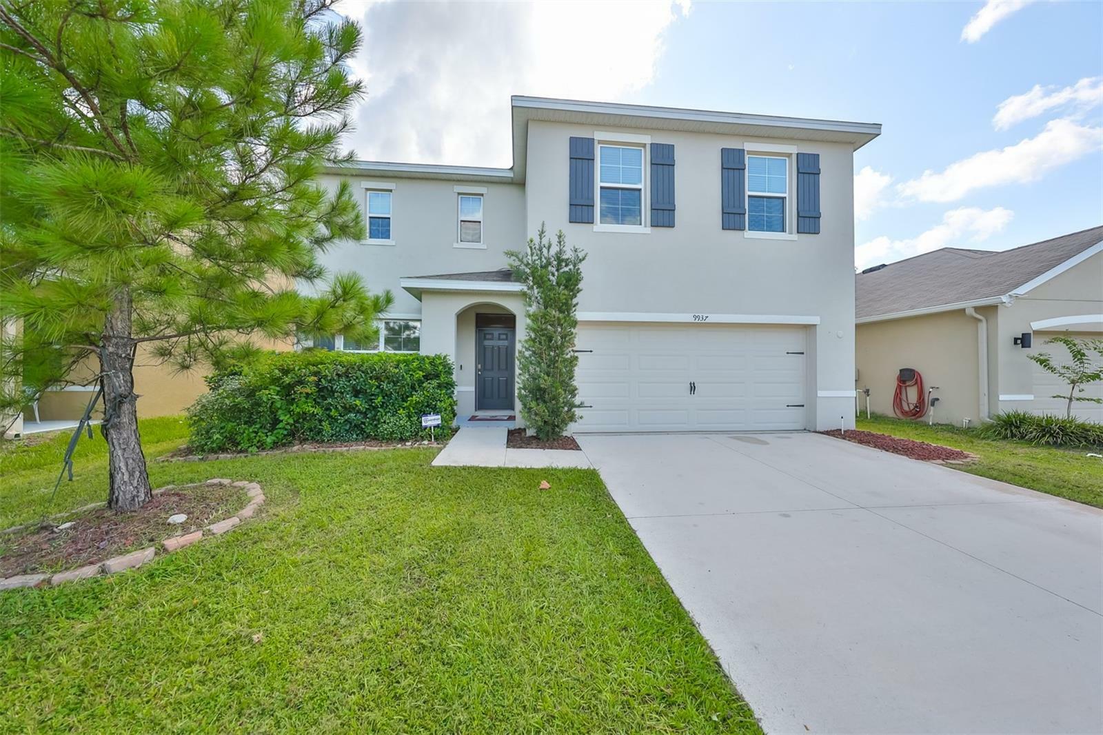 Property Photo:  9937 Warm Stone Street  FL 33592 