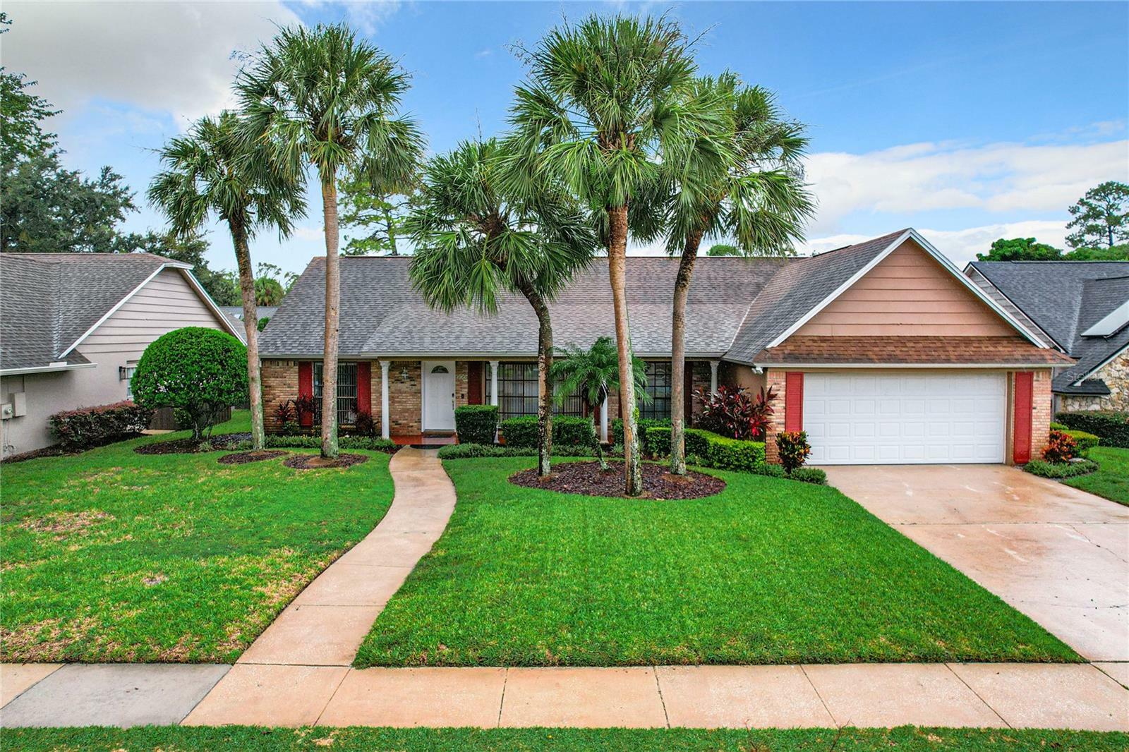 Property Photo:  459 Sabal Trail Circle  FL 32779 