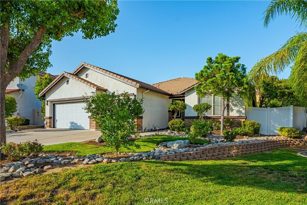 Property Photo:  35650 Rosedown  CA 92595 