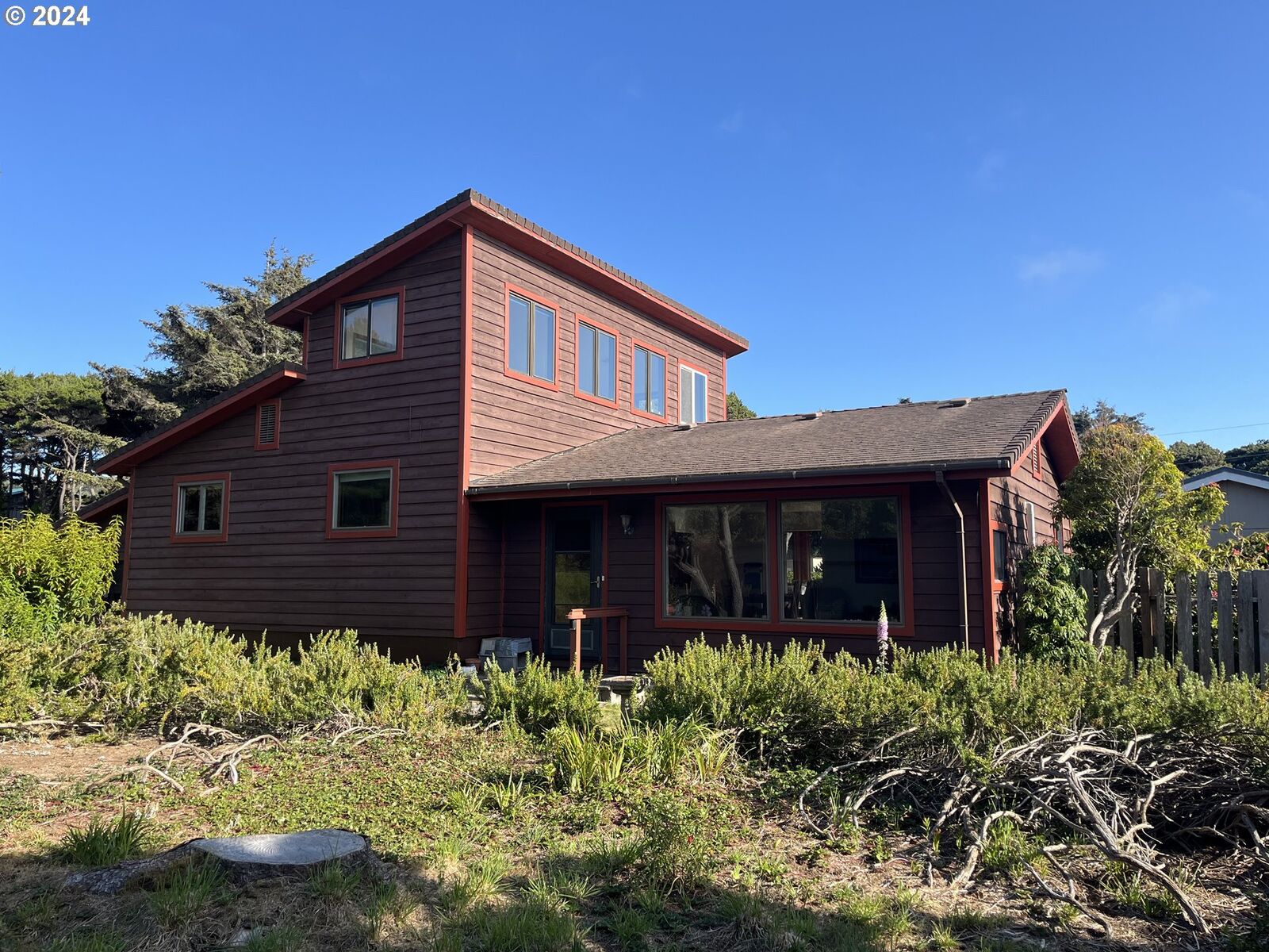 Property Photo: 94474 Williams St OR 97444