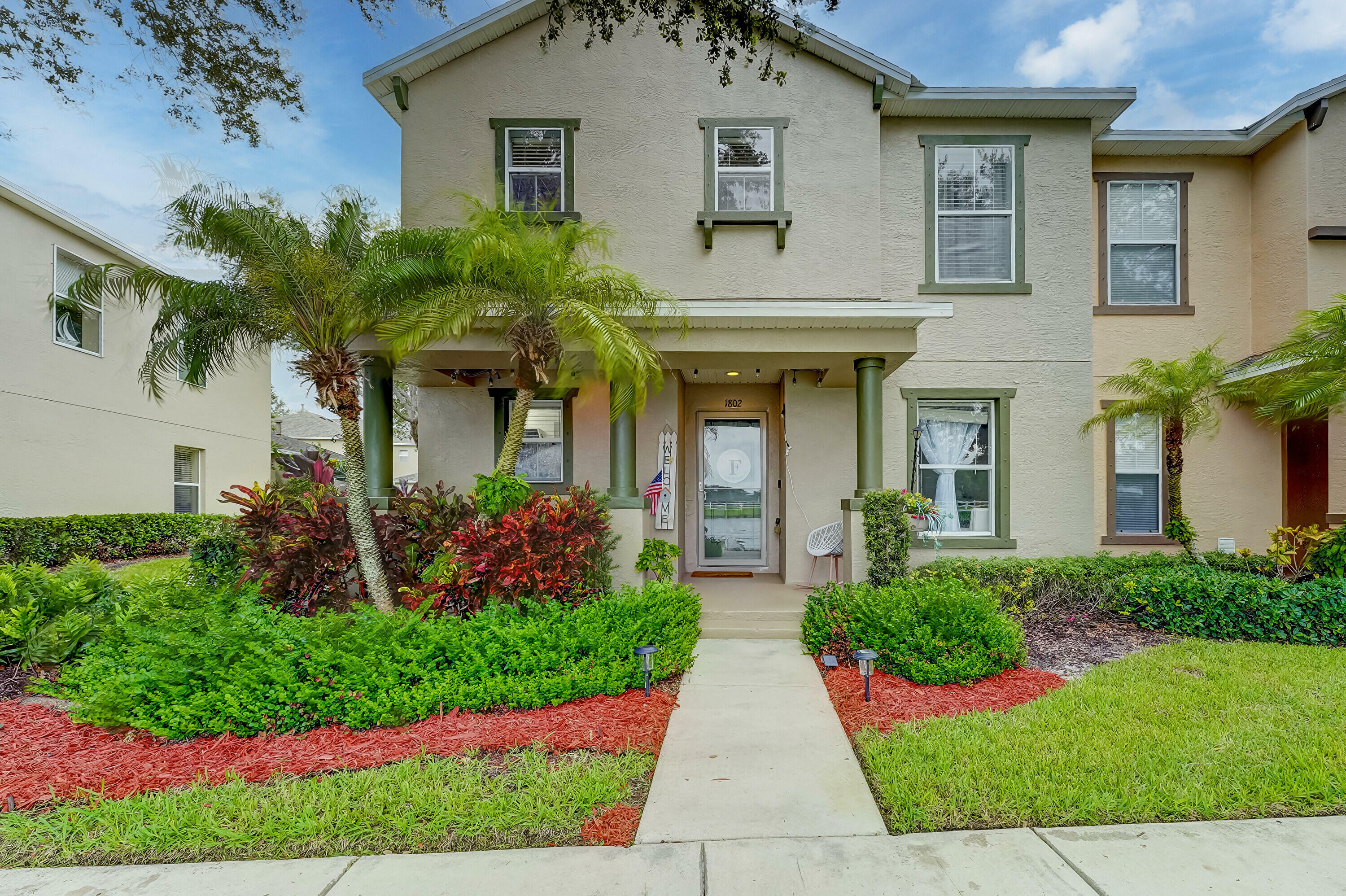 Property Photo:  1802 W Pointe West Way  FL 32966 