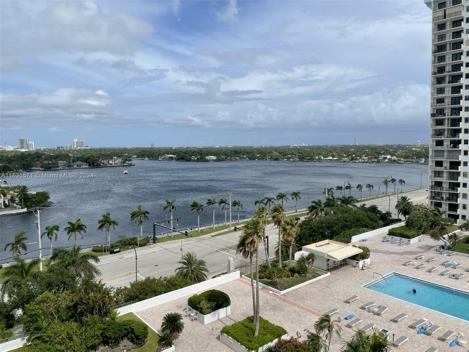 Property Photo:  1201 S Ocean Dr 1107S  FL 33019 