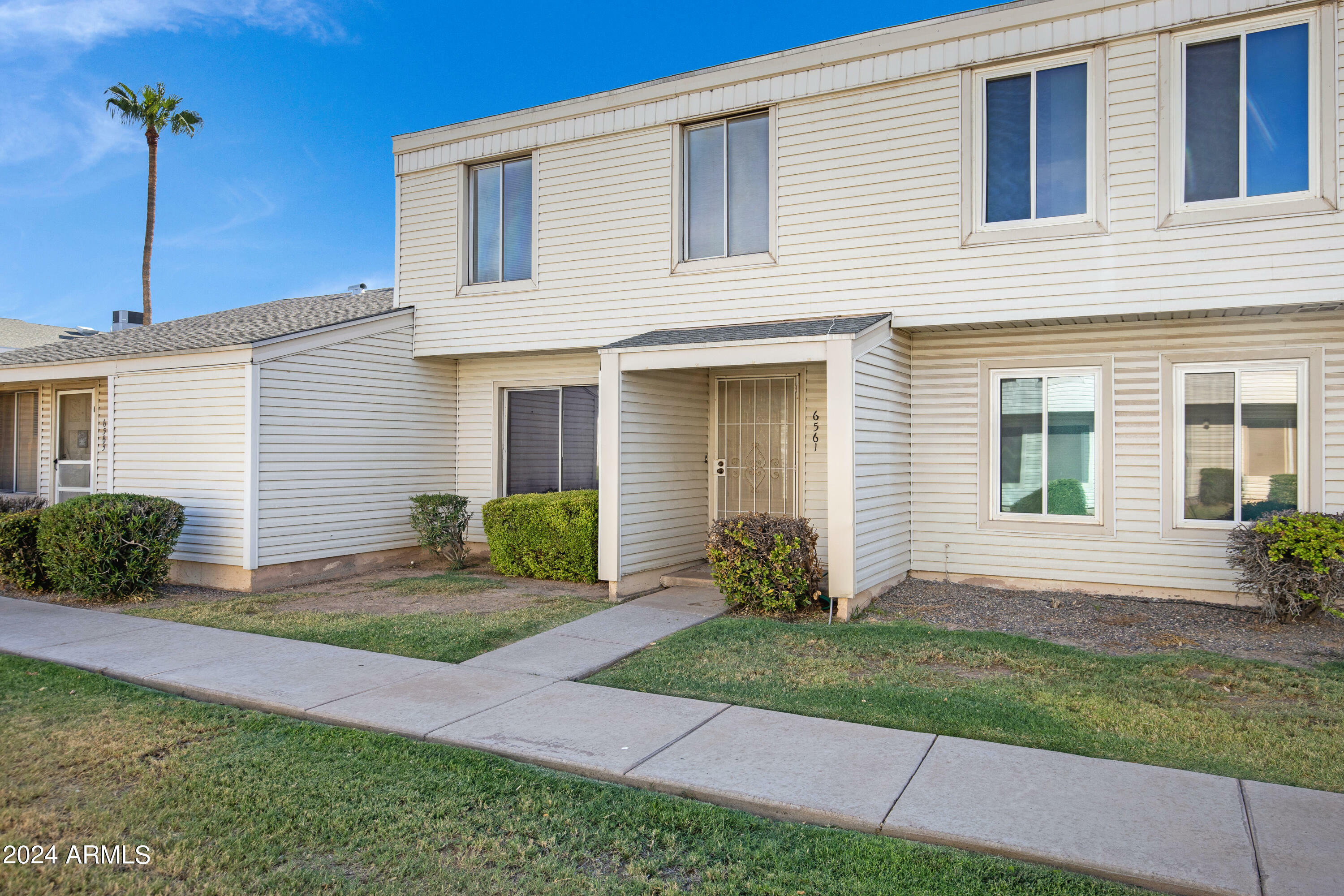 Property Photo: 6561 S La Rosa Drive AZ 85283