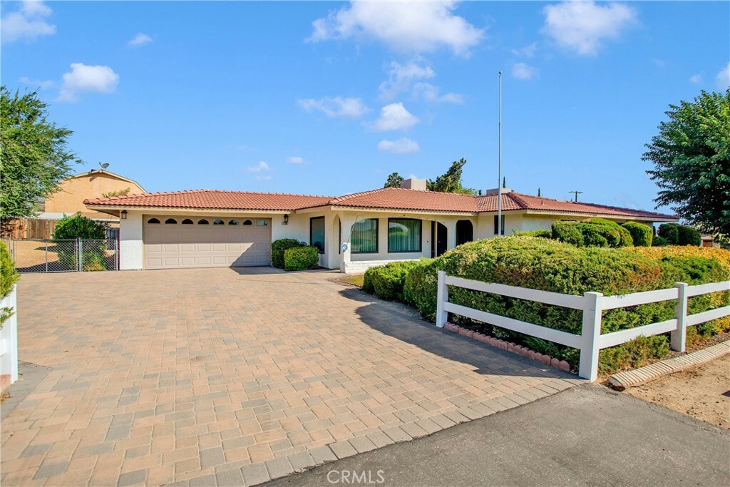 Property Photo:  17580 Redbud Street  CA 92345 