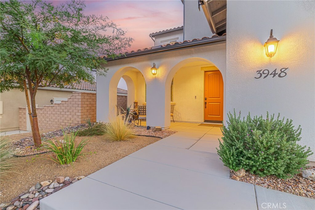 Property Photo:  3948 Stirrup Court  CA 93551 