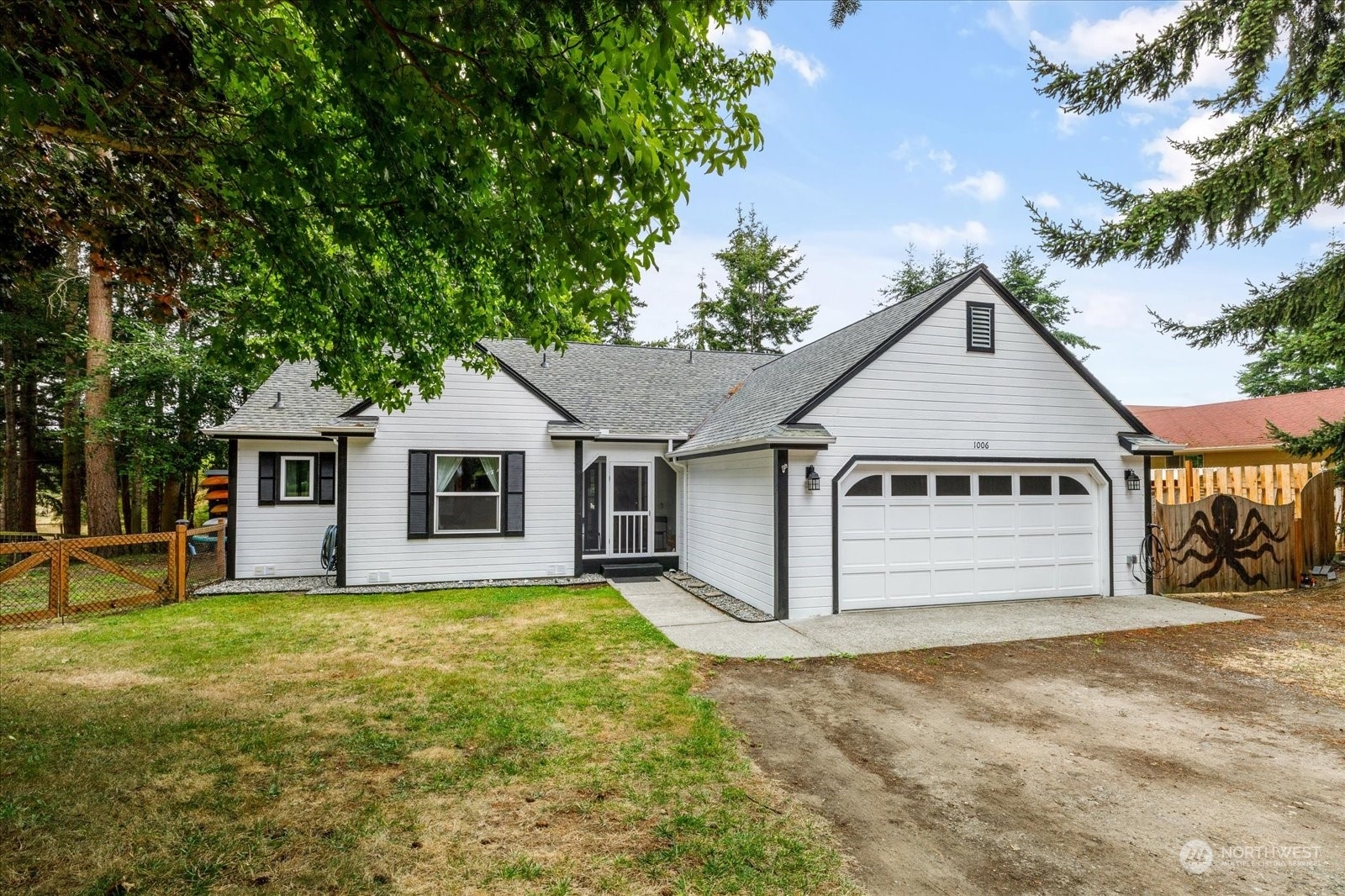 Property Photo:  1006 NE Pennington Loop  WA 98239 