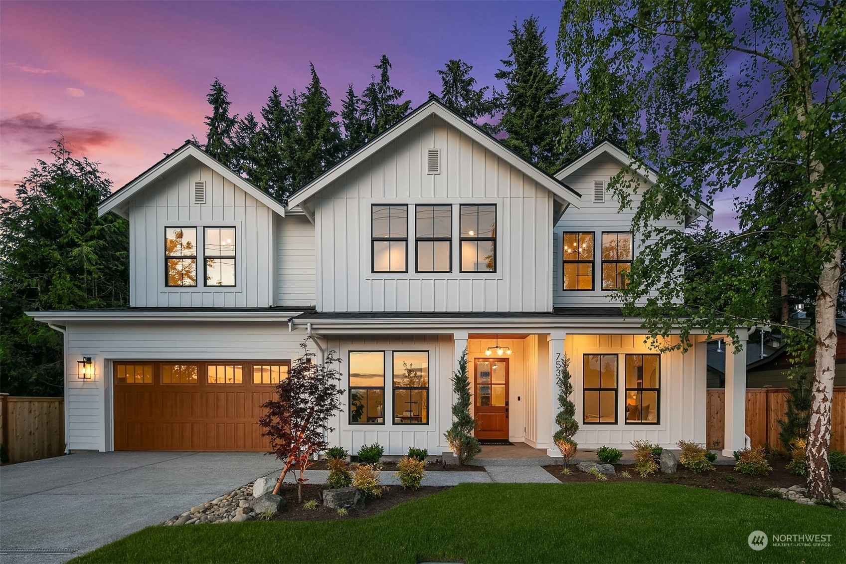 Property Photo:  7532 122nd Avenue NE  WA 98033 