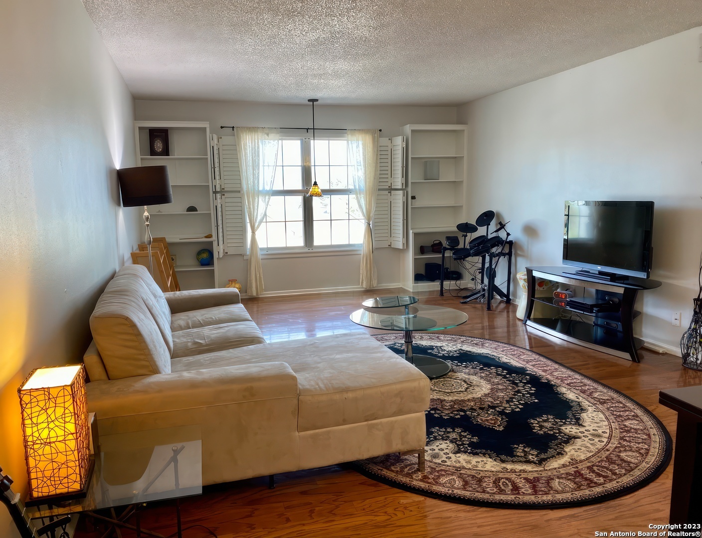 Property Photo:  2420 McCullough Ave 310  TX 78212 