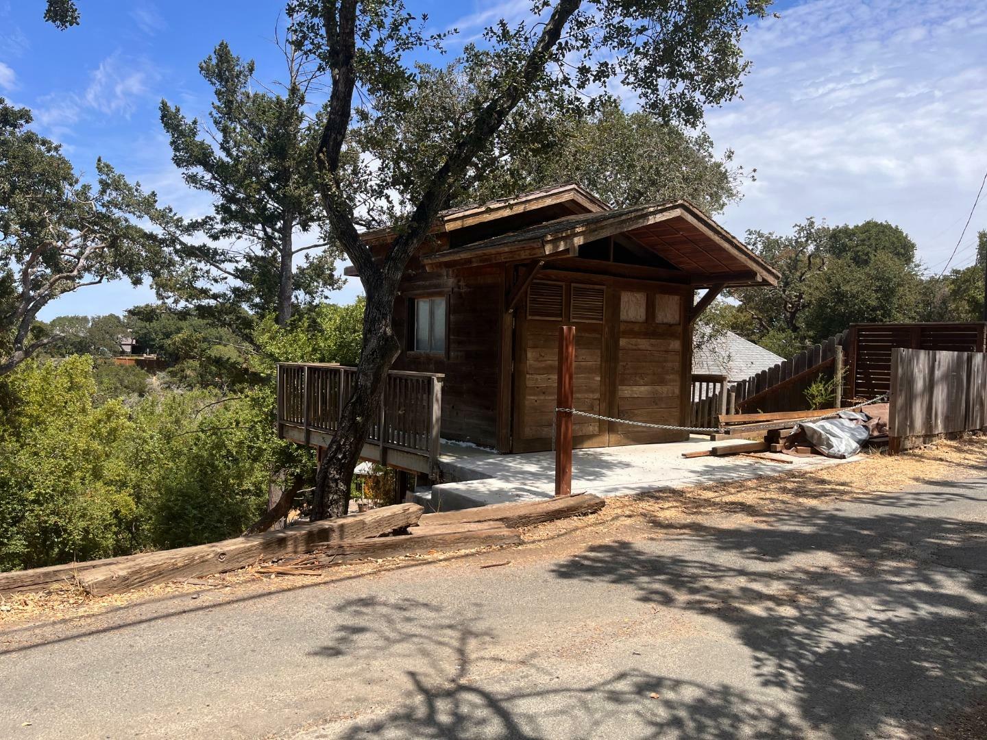 Property Photo:  28 Manzanita  CA 94945 