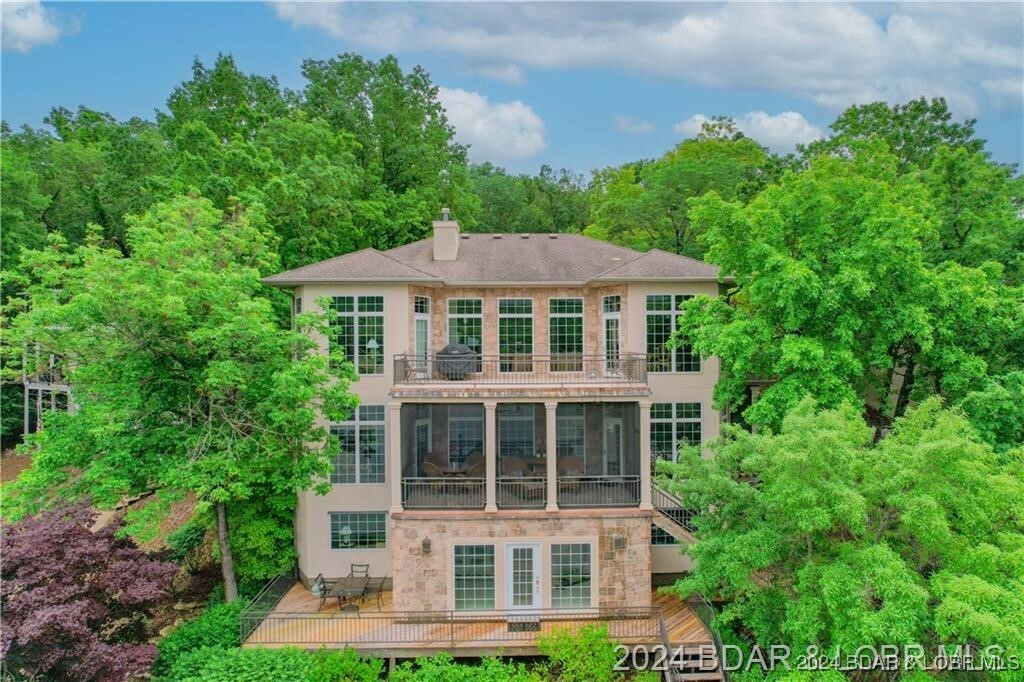 Property Photo: 5271 Bayview Court MO 65065