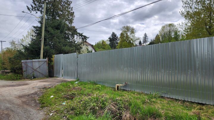 Property Photo:  13848 117 Avenue  BC V3R 2V4 