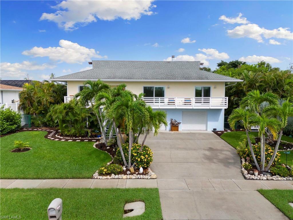 Property Photo:  1784 Granada Drive  FL 34145 