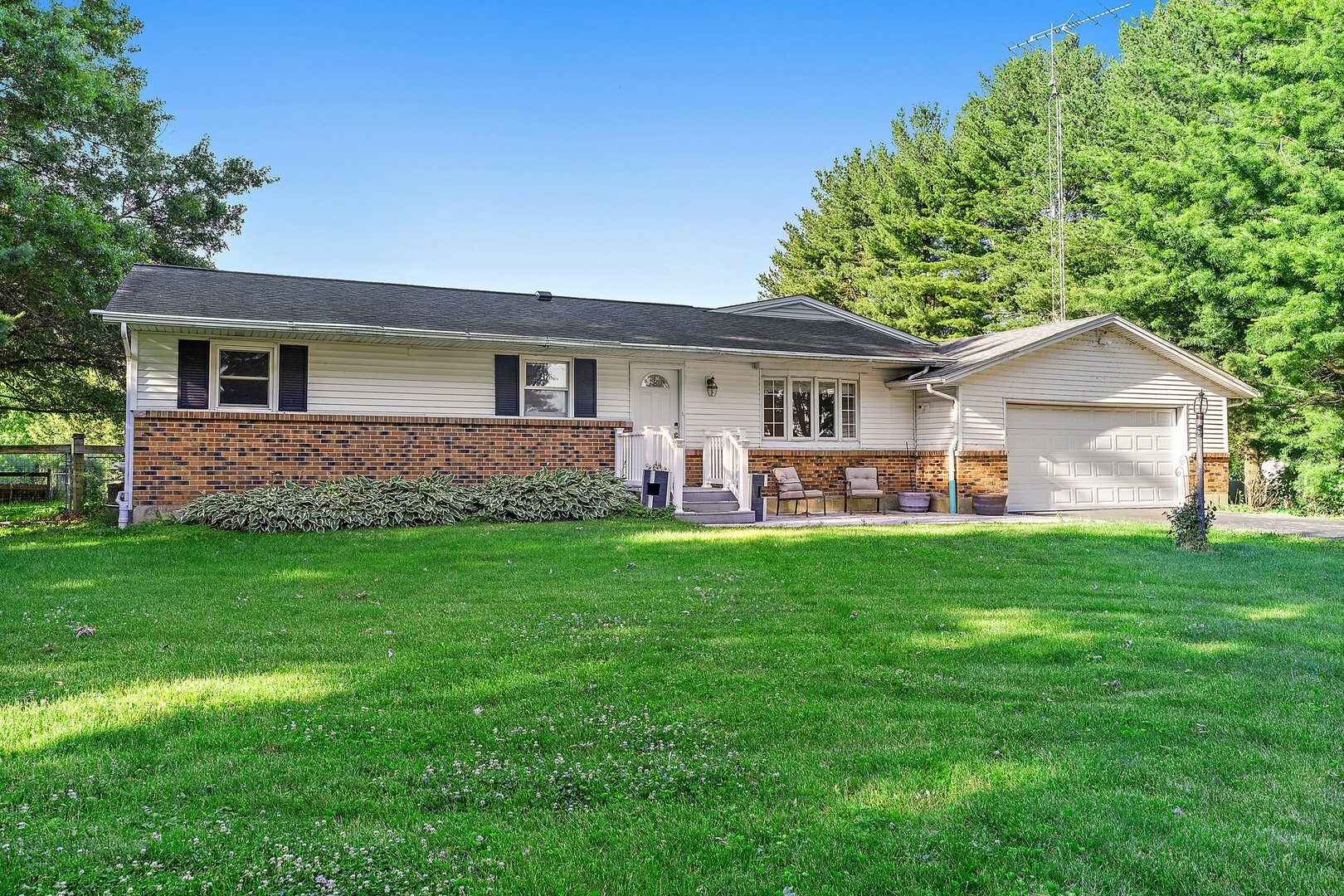 Property Photo:  2540 Scout Road  IL 60146 