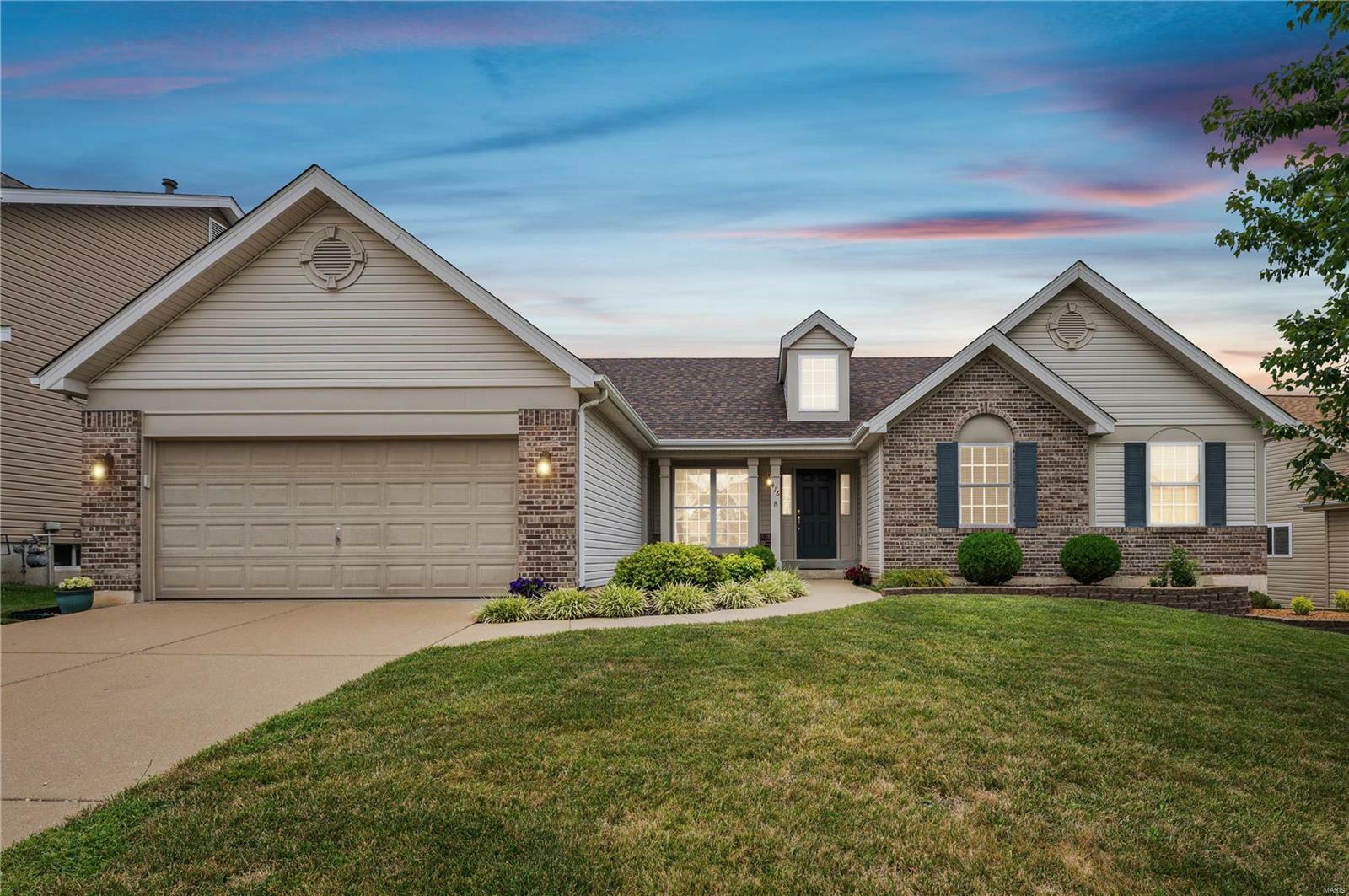 Property Photo:  416 Valley Spring Drive  MO 63366 