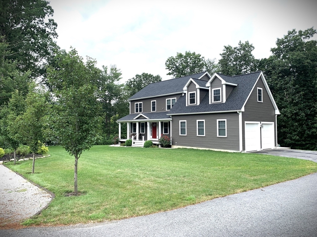 Property Photo:  39 Davidson Rd  MA 01507 