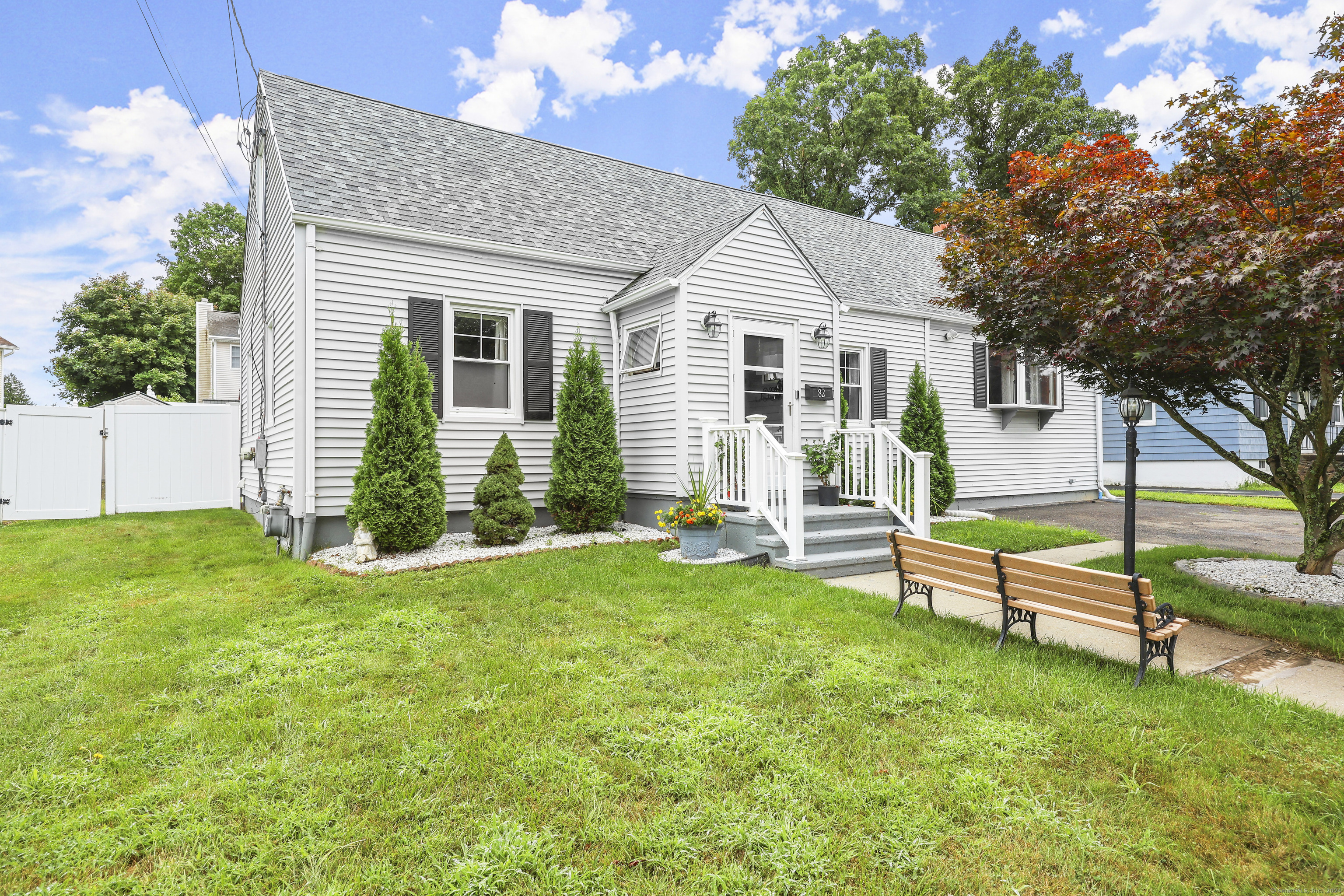 Property Photo:  82 Glenbrook Road  CT 06610 