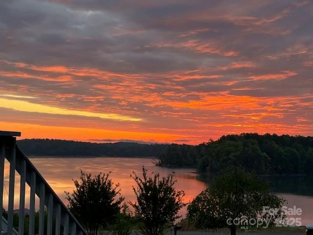 Property Photo: 95 Lake Club Lane 9 NC 28761