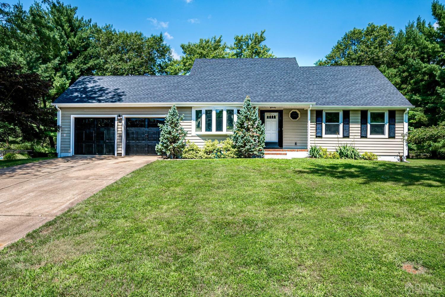 Property Photo:  28 Fox Chase Run  NJ 08844 