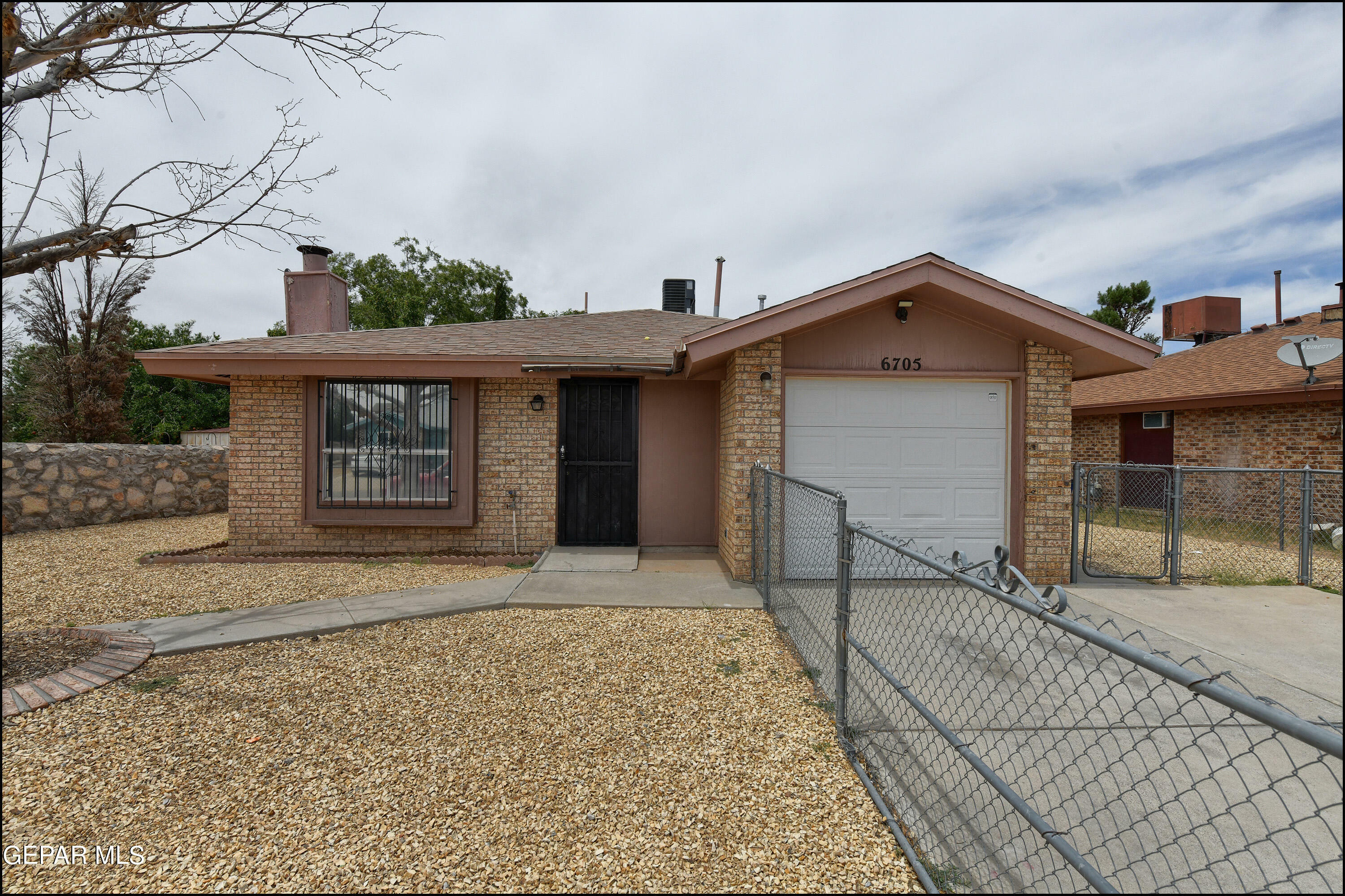 6705 Tiger Eye Drive  El Paso TX 79924 photo