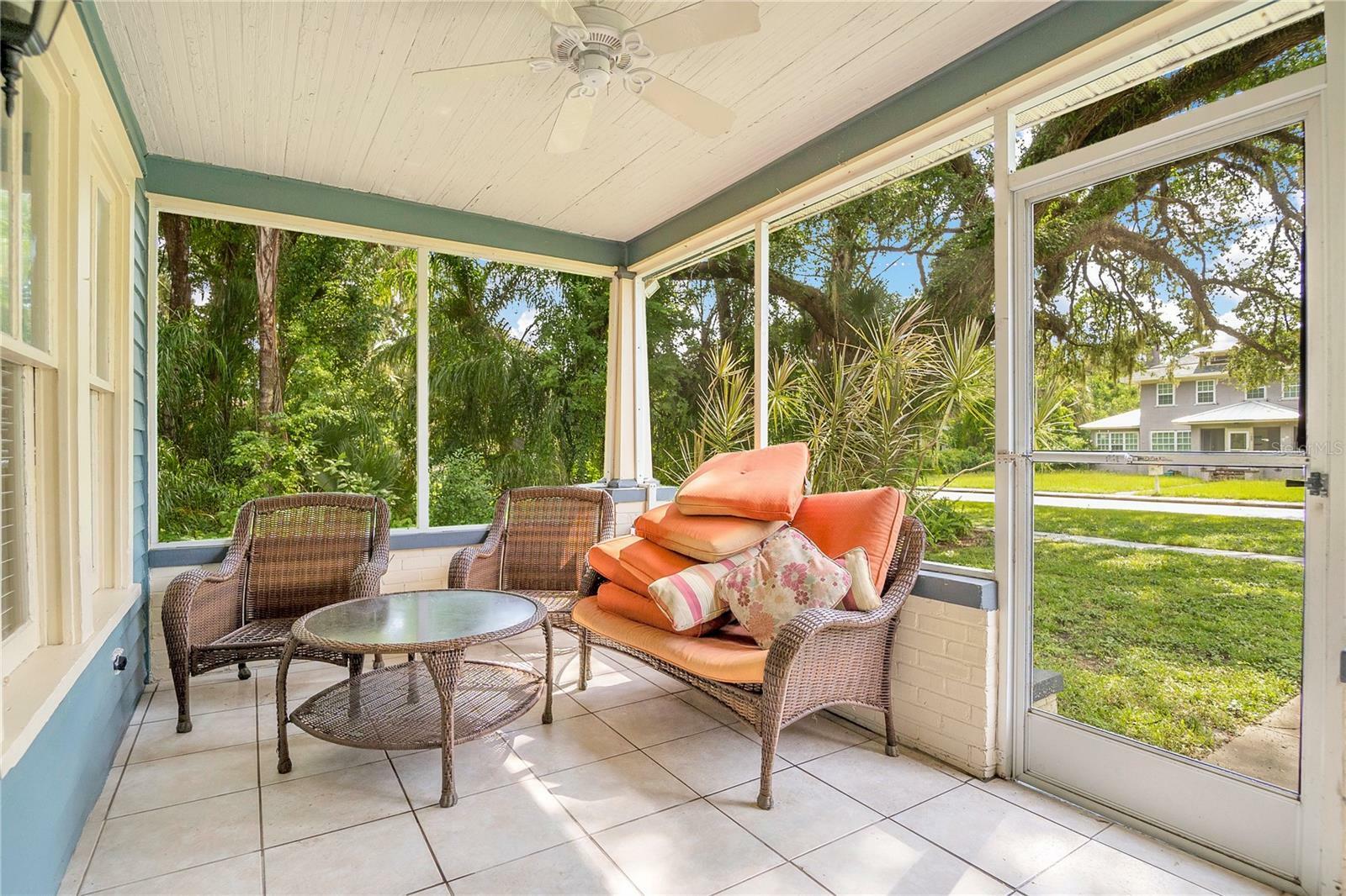 Property Photo:  701 S Mellonville Avenue  FL 32771 