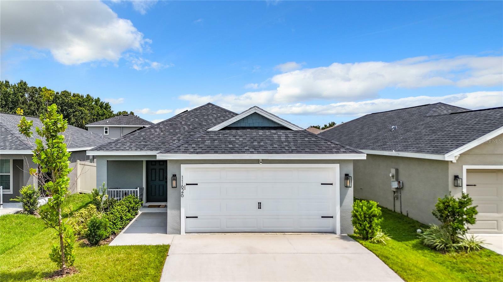 Property Photo:  11626 Saw Palmetto Lane  FL 33569 