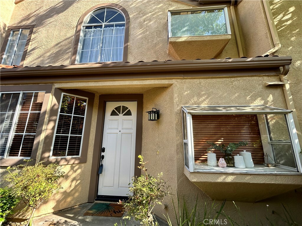 Property Photo:  112 Via Athena  CA 92656 