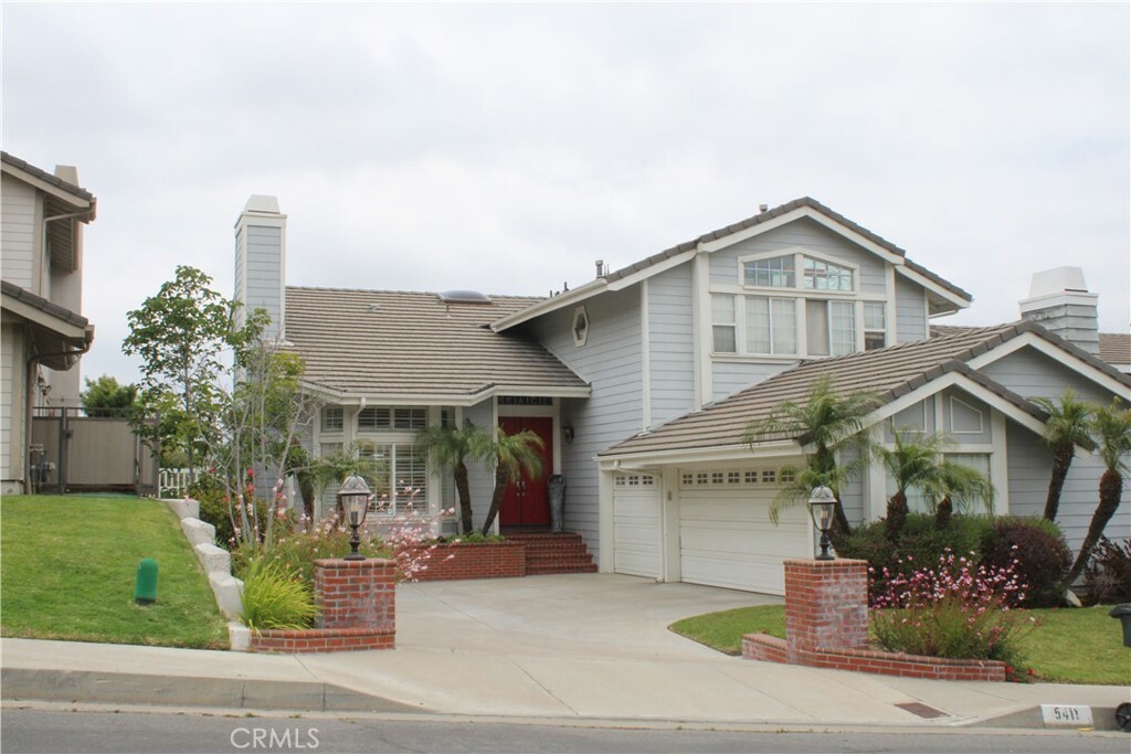 Property Photo:  5411 E Estate Ridge Road  CA 92807 