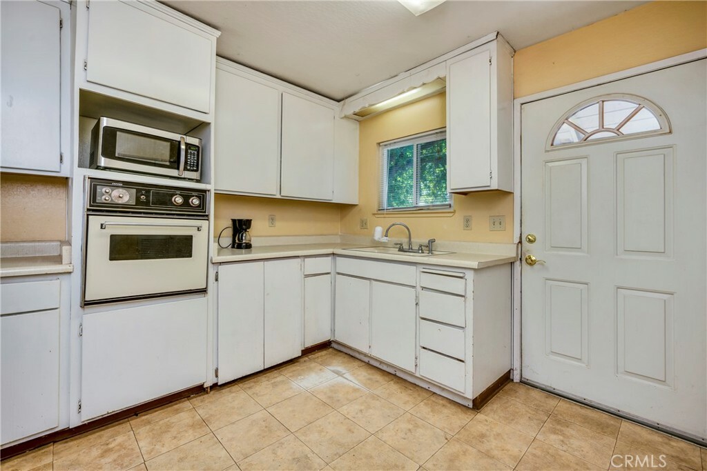 Property Photo:  3420 Harrison Street  CA 95422 