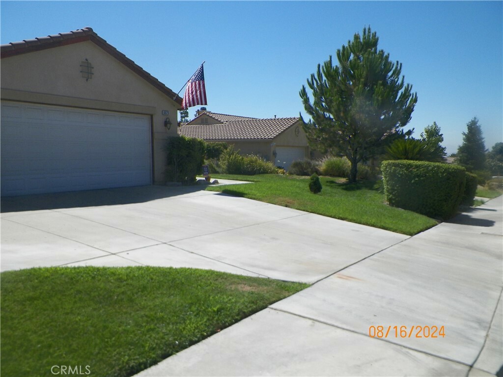 Property Photo:  6673 N Ofelia Drive  CA 92407 