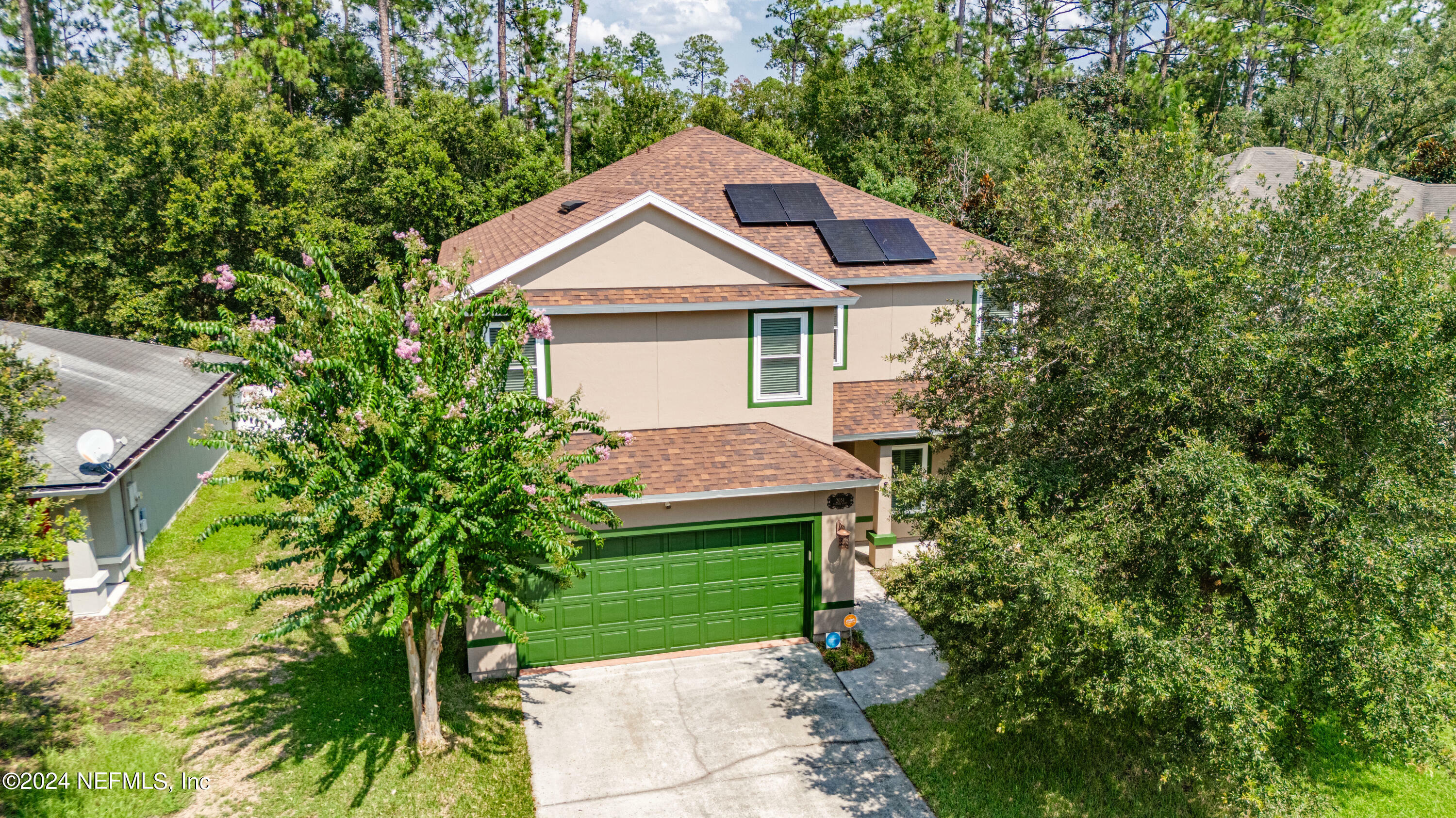 Property Photo: 2051 McGirts Point Boulevard FL 32221