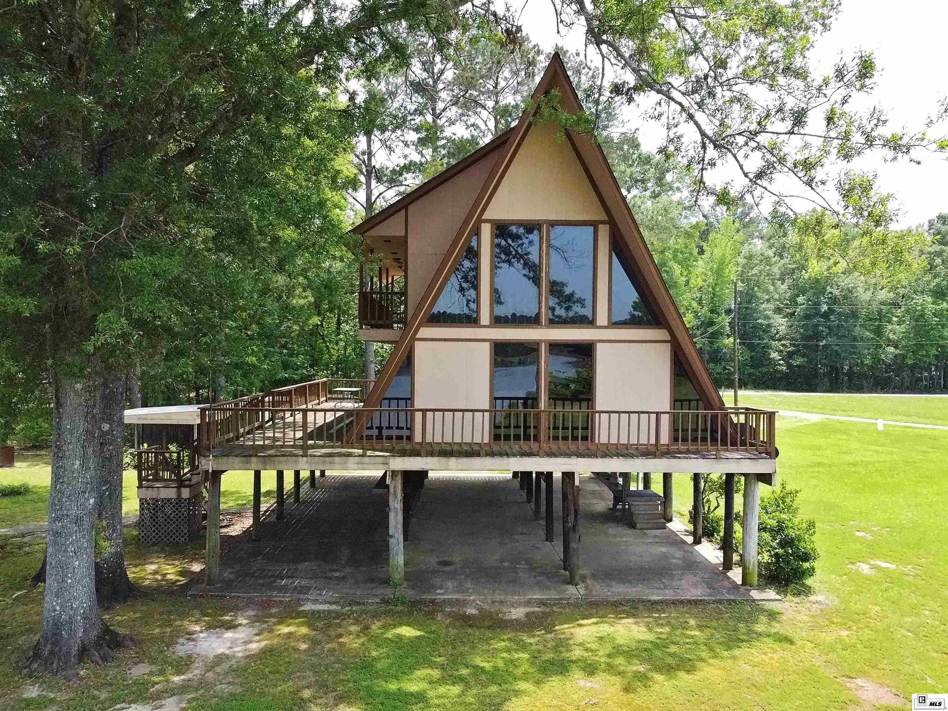 Property Photo: 987 Belle Cote Road LA 71418