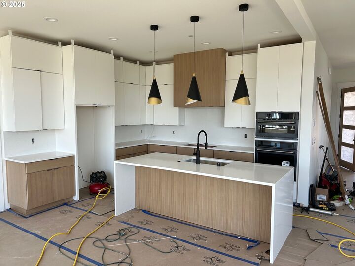 Property Photo:  1597 NW Goodwin St  WA 98607 