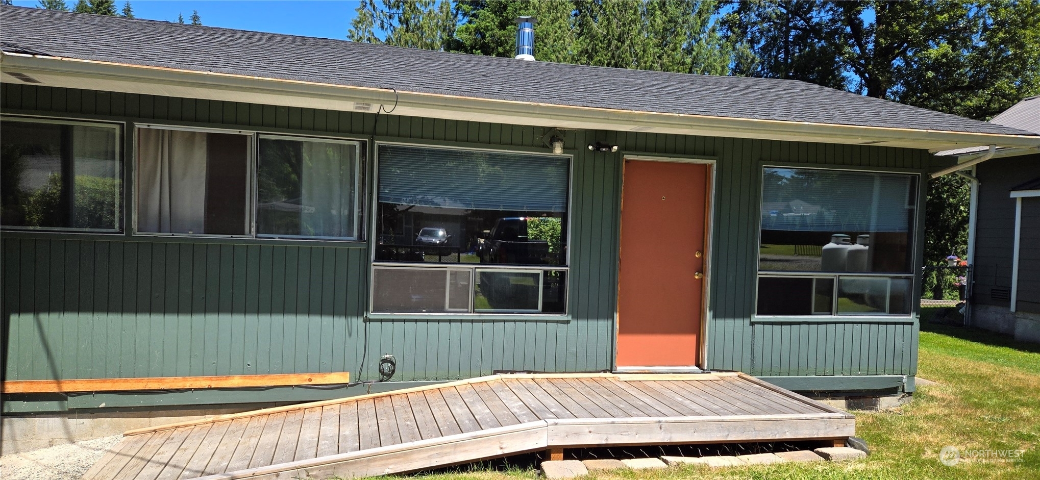 Property Photo: 16527 Stilly Way WA 98223