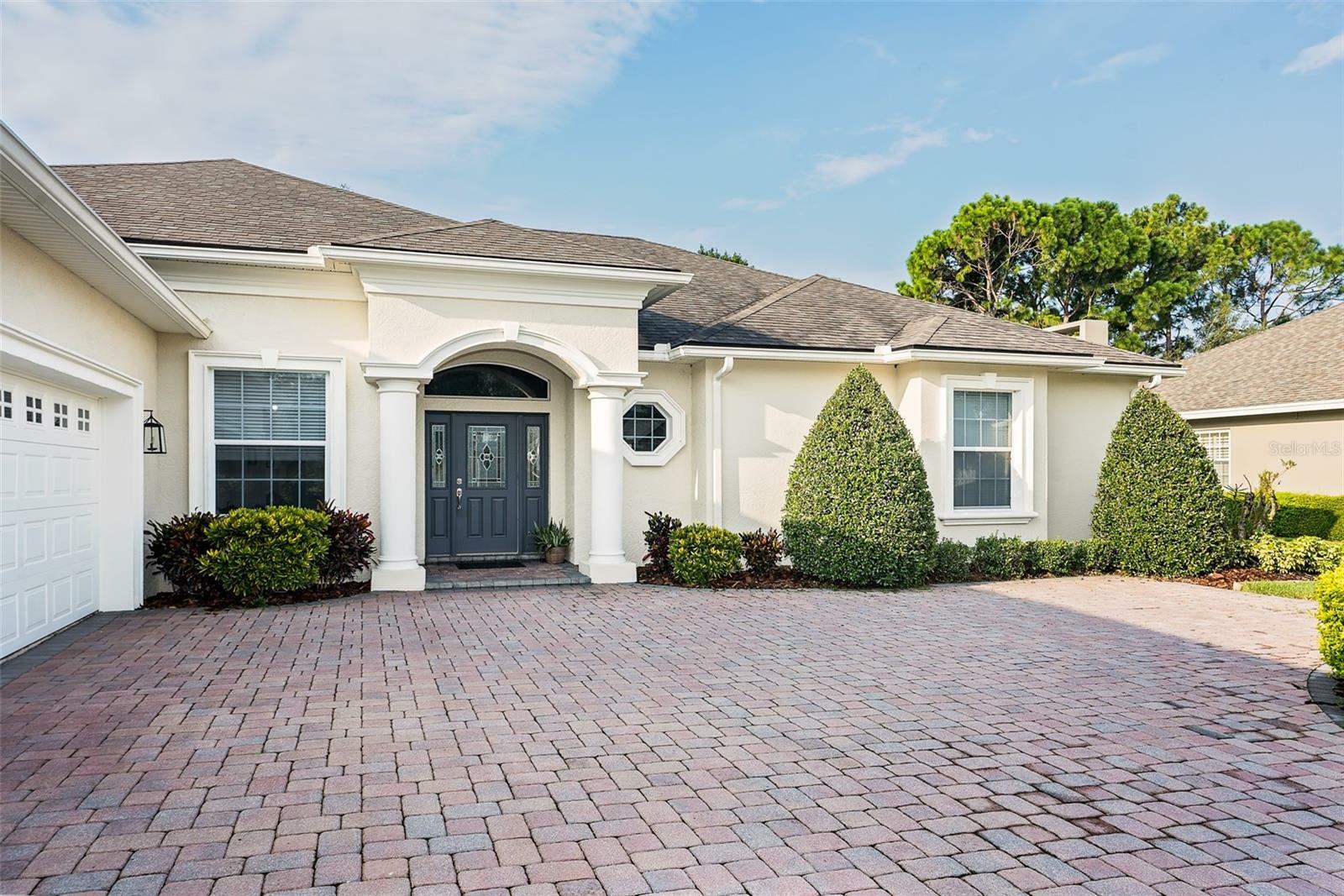 Property Photo:  884 Summerfield Drive  FL 33803 