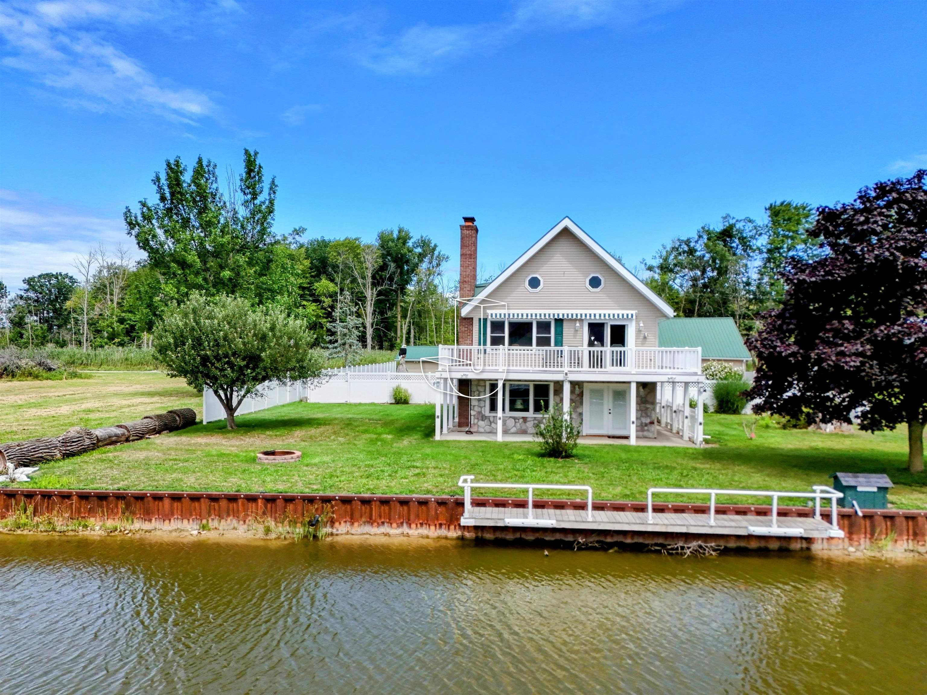 Property Photo:  2414 Lola Lane  MI 48703 