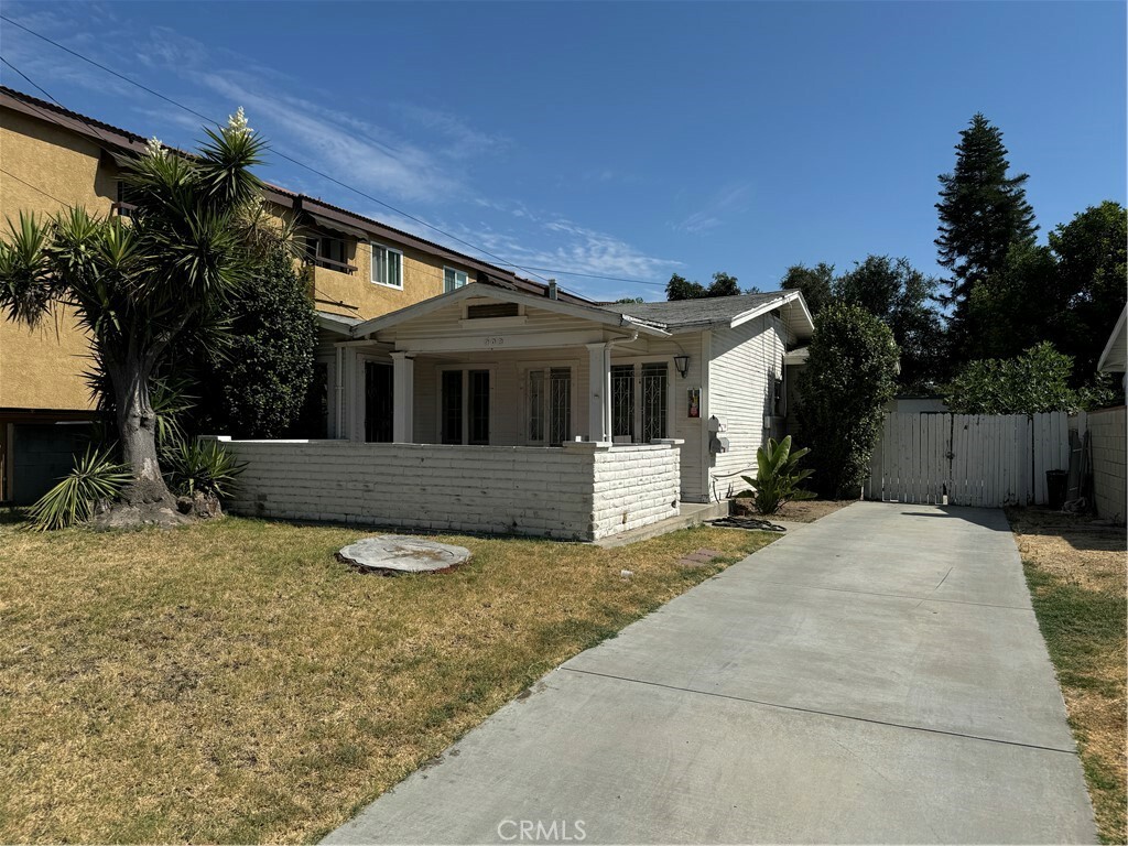 908 E Maple Street  Glendale CA 91205 photo